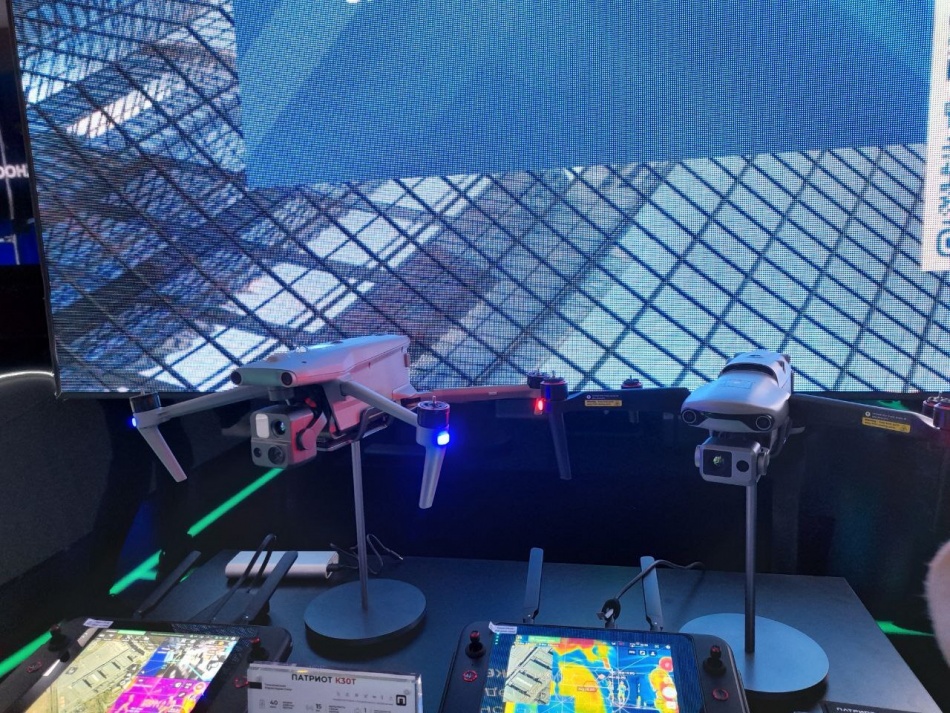 В Киришском районе нашли опасные фрагменты дрона после атаки